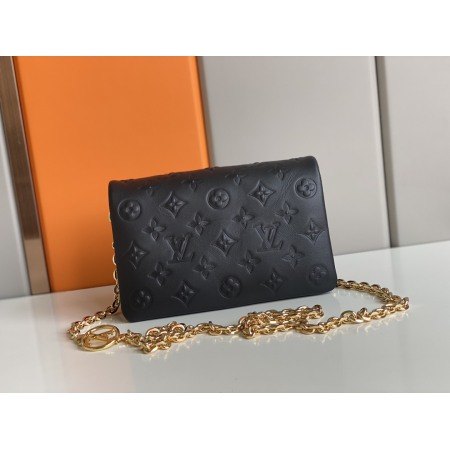 Louis Vuitton Coussin M80742