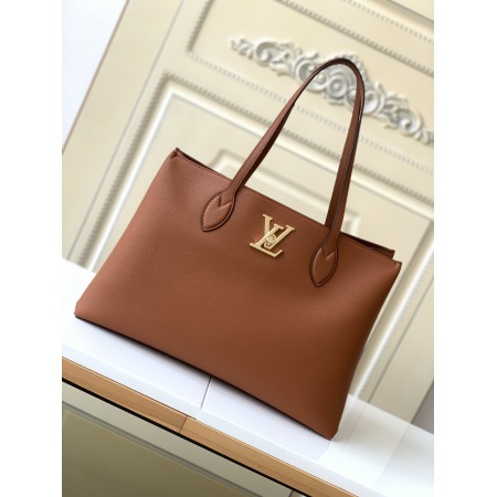 Louis Vuitton Lockme M58927