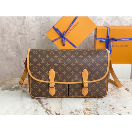 Louis Vuitton M51273