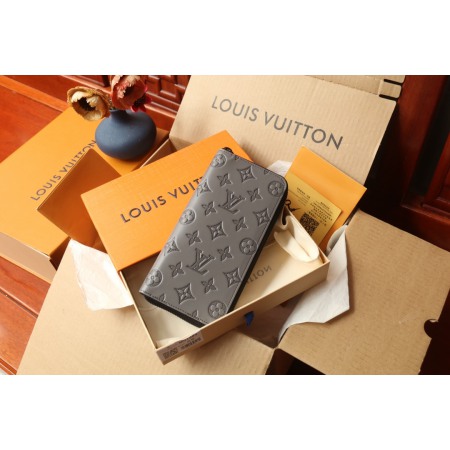 Louis Vuitton Wallet M81384