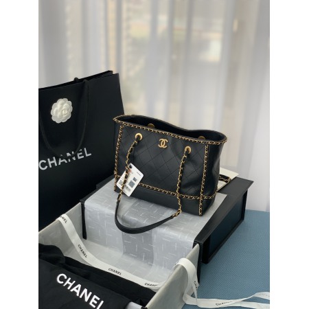 Chanel AS2739