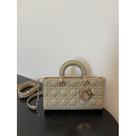 Dior Lady D-Joy M0540